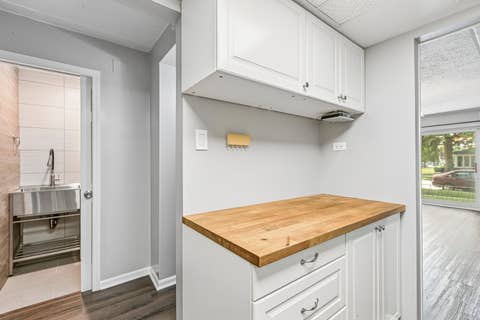 Tiny photo for 5834 W 77TH Street #102, Burbank, IL 60459 (MLS # 12706280)