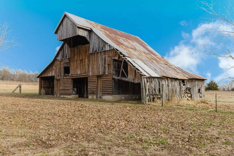 Tiny photo for 22053 Corinth Road, Thompsonvi, IL 62890 (MLS # 100000055)