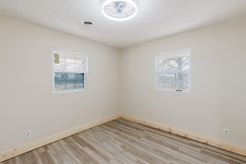 Tiny photo for 22053 Corinth Road, Thompsonvi, IL 62890 (MLS # 100000055)