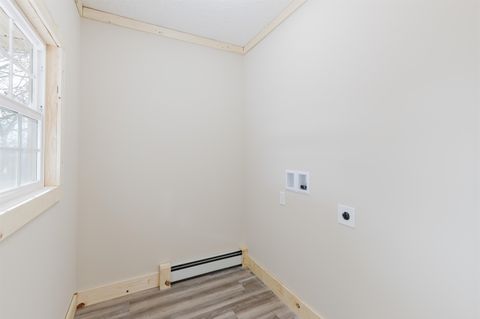 Tiny photo for 22053 Corinth Road, Thompsonvi, IL 62890 (MLS # 100000055)