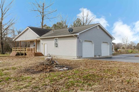 Tiny photo for 22053 Corinth Road, Thompsonvi, IL 62890 (MLS # 100000055)