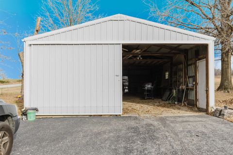 Tiny photo for 22053 Corinth Road, Thompsonvi, IL 62890 (MLS # 100000055)