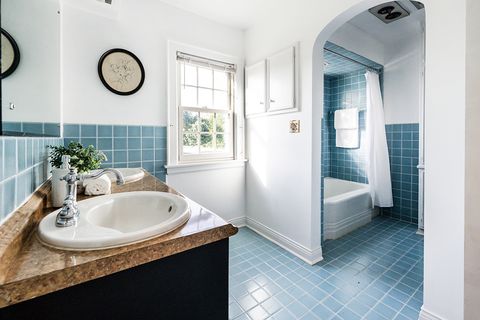 Tiny photo for 1001 S Brainard Avenue, La Grange, IL 60525 (MLS # 12486288)