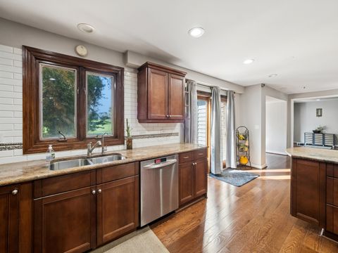 Tiny photo for 152 S Ela Road, Barrington, IL 60010 (MLS # 12498765)