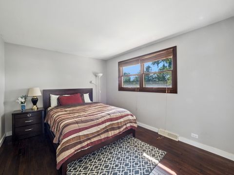 Tiny photo for 152 S Ela Road, Barrington, IL 60010 (MLS # 12498765)