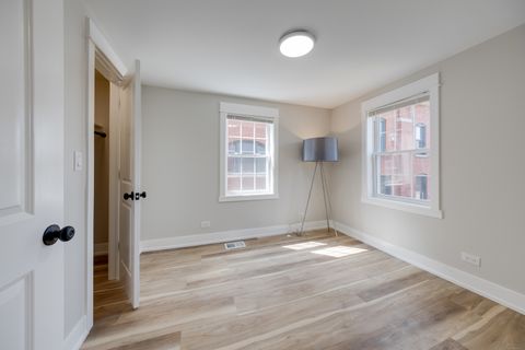 Tiny photo for 4134 S Michigan Avenue, Chicago, IL 60653 (MLS # 12622976)