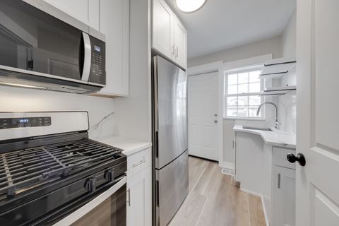 Tiny photo for 4134 S Michigan Avenue, Chicago, IL 60653 (MLS # 12622976)