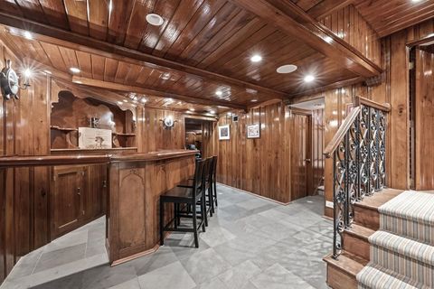 Tiny photo for 110 KENILWORTH Avenue, Kenilworth, IL 60043 (MLS # 12596418)