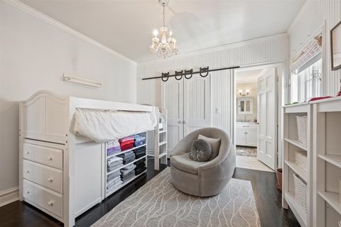 Tiny photo for 110 KENILWORTH Avenue, Kenilworth, IL 60043 (MLS # 12596418)