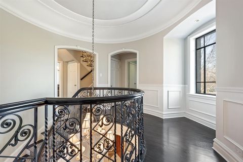 Tiny photo for 110 KENILWORTH Avenue, Kenilworth, IL 60043 (MLS # 12596418)