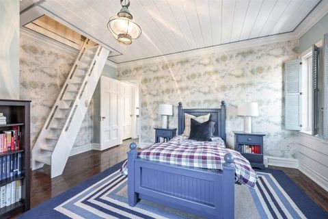 Tiny photo for 110 KENILWORTH Avenue, Kenilworth, IL 60043 (MLS # 12596418)