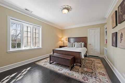 Tiny photo for 110 KENILWORTH Avenue, Kenilworth, IL 60043 (MLS # 12596418)