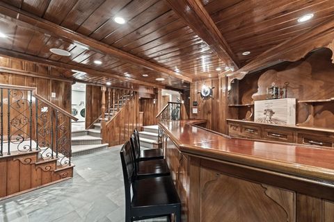 Tiny photo for 110 KENILWORTH Avenue, Kenilworth, IL 60043 (MLS # 12596418)