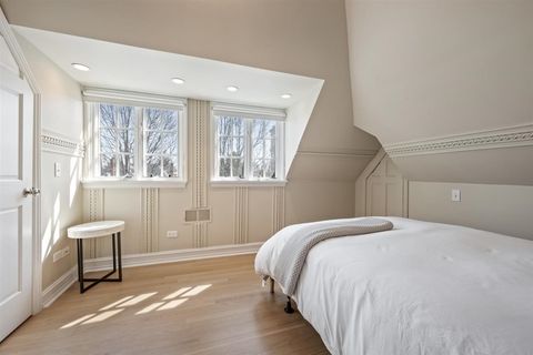 Tiny photo for 110 KENILWORTH Avenue, Kenilworth, IL 60043 (MLS # 12596418)