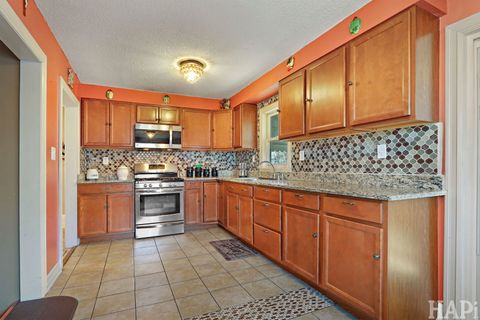 Tiny photo for 401 S Pierpont Avenue, Rockford, IL 61102 (MLS # 12571803)