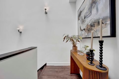 Tiny photo for 1967 N MAUD Avenue #A, Chicago, IL 60614 (MLS # 12683220)