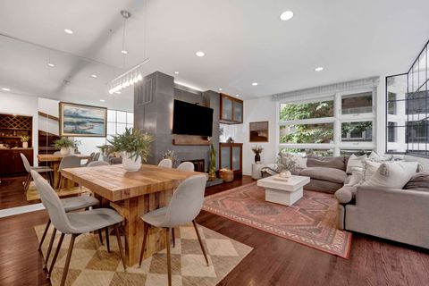 Tiny photo for 1967 N MAUD Avenue #A, Chicago, IL 60614 (MLS # 12683220)