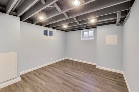 Tiny photo for 811 S Na Wa Ta Avenue, Mount Prospect, IL 60056 (MLS # 12486028)