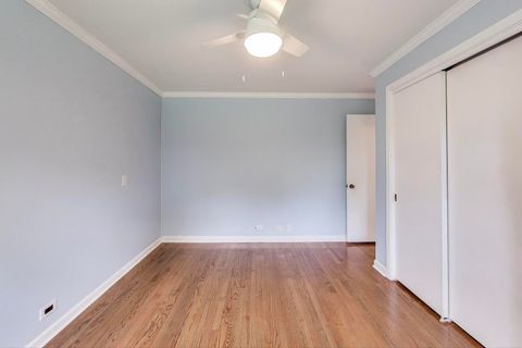 Tiny photo for 811 S Na Wa Ta Avenue, Mount Prospect, IL 60056 (MLS # 12486028)