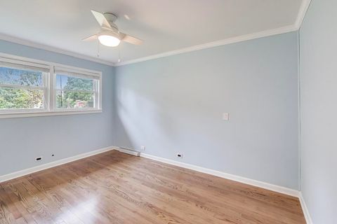 Tiny photo for 811 S Na Wa Ta Avenue, Mount Prospect, IL 60056 (MLS # 12486028)