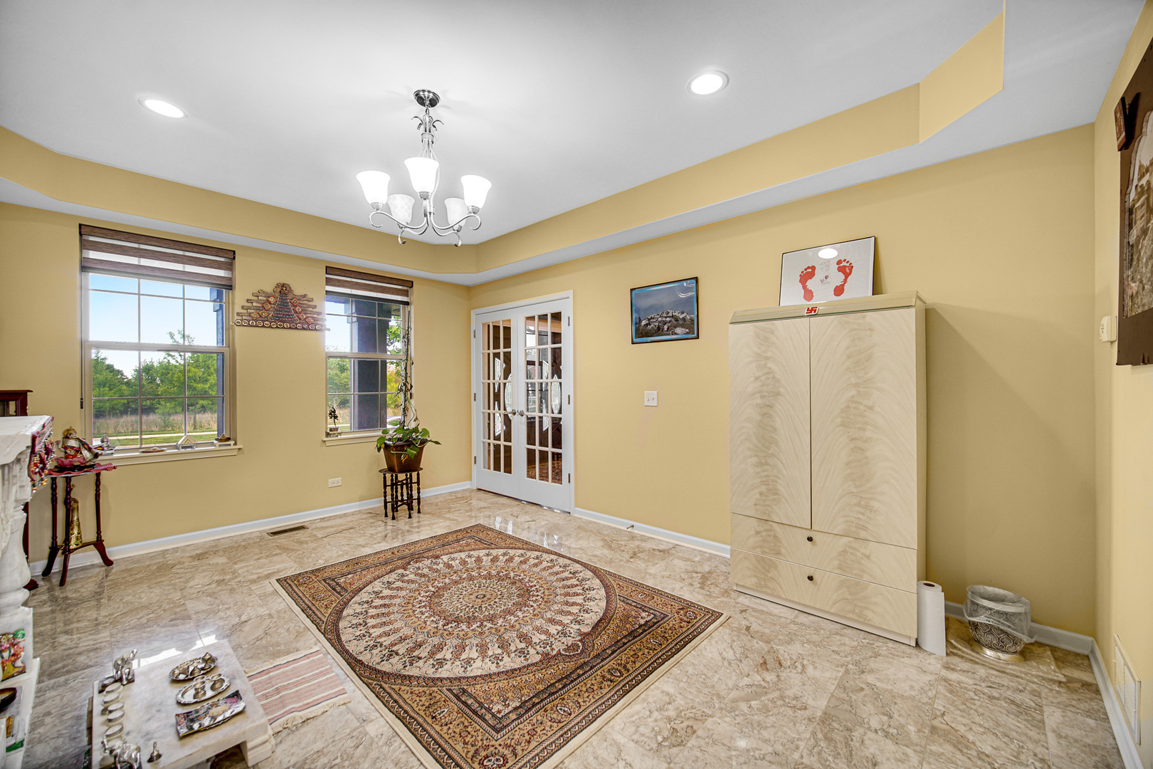 15 N Empress Drive