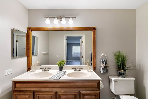 Tiny photo for 371 ASHFORD Circle #4, Bartlett, IL 60103 (MLS # 12495969)