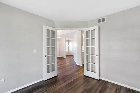 Tiny photo for 371 ASHFORD Circle #4, Bartlett, IL 60103 (MLS # 12495969)