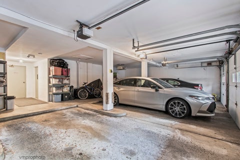 Tiny photo for 2812 E Bel Aire Drive #303, Arlington Heights, IL 60004 (MLS # 12738668)