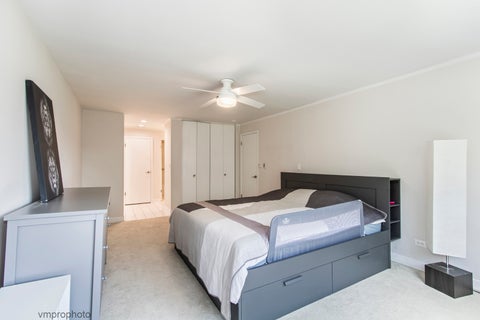 Tiny photo for 2812 E Bel Aire Drive #303, Arlington Heights, IL 60004 (MLS # 12738668)