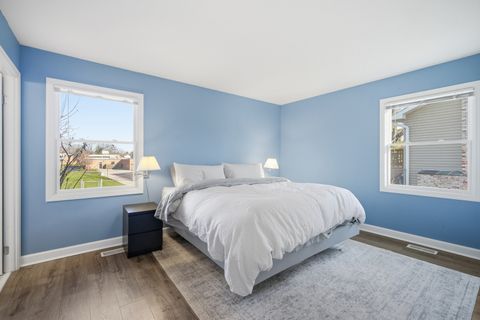 Tiny photo for 620 Twisted Oak Lane, Buffalo Grove, IL 60089 (MLS # 12522241)