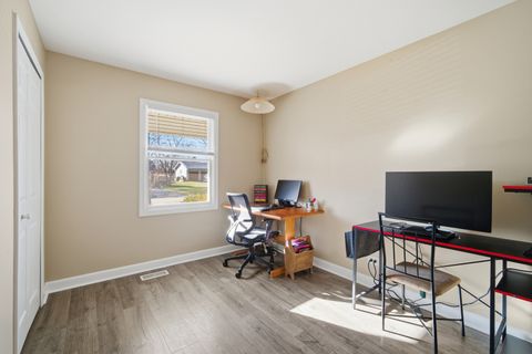 Tiny photo for 620 Twisted Oak Lane, Buffalo Grove, IL 60089 (MLS # 12522241)