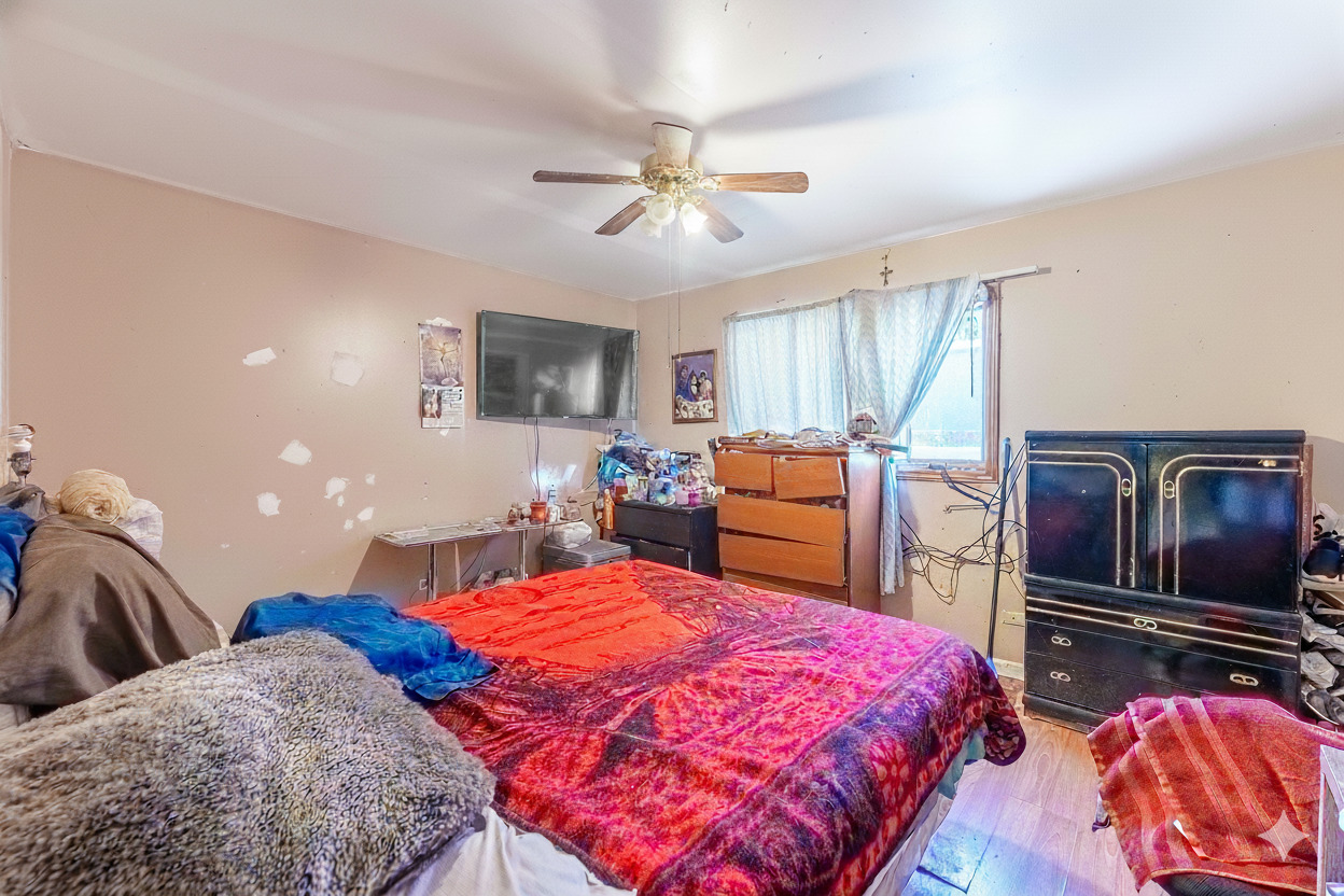 7503 W 58th Place