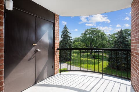 Tiny photo for 1515 CENTRAL Road #319C, Arlington Heights, IL 60005 (MLS # 12684815)