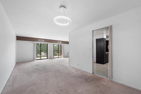 Tiny photo for 1515 CENTRAL Road #319C, Arlington Heights, IL 60005 (MLS # 12684815)