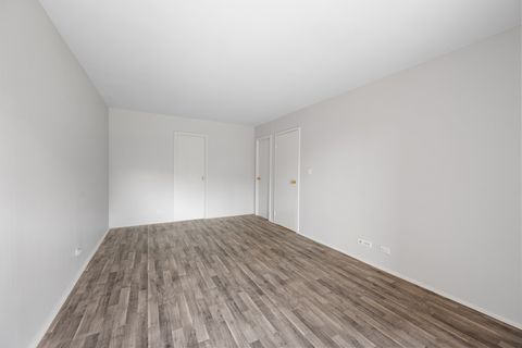 Tiny photo for 1515 CENTRAL Road #319C, Arlington Heights, IL 60005 (MLS # 12684815)