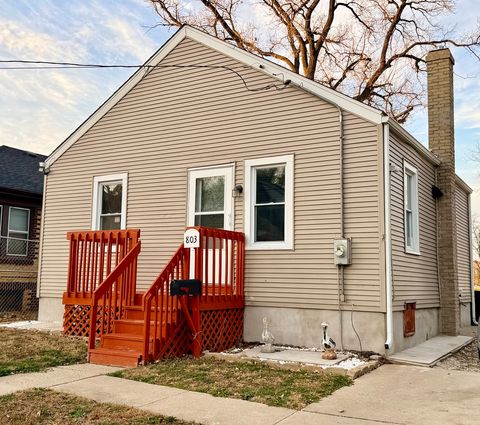 Tiny photo for 803 Houghton Street, Rockford, IL 61102 (MLS # 12516134)