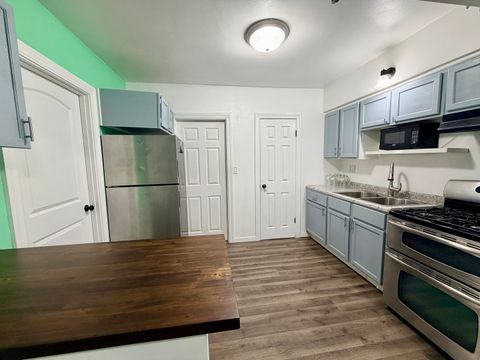 Tiny photo for 803 Houghton Street, Rockford, IL 61102 (MLS # 12516134)