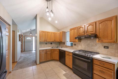 Tiny photo for 219 Wolverine Drive, Oswego, IL 60543 (MLS # 12644090)