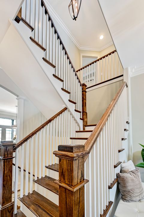 Tiny photo for 130 Oxford Avenue, Clarendon Hills, IL 60514 (MLS # 12554916)