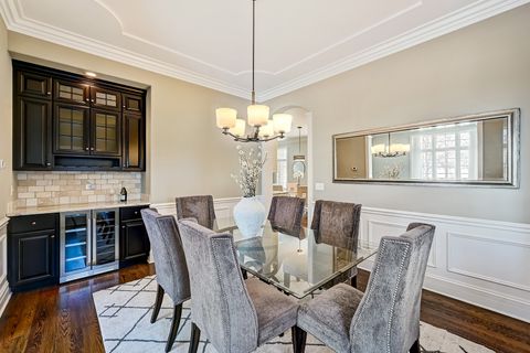 Tiny photo for 130 Oxford Avenue, Clarendon Hills, IL 60514 (MLS # 12554916)