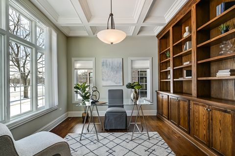 Tiny photo for 130 Oxford Avenue, Clarendon Hills, IL 60514 (MLS # 12554916)