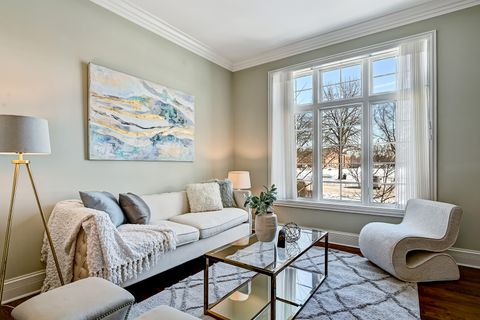 Tiny photo for 130 Oxford Avenue, Clarendon Hills, IL 60514 (MLS # 12554916)