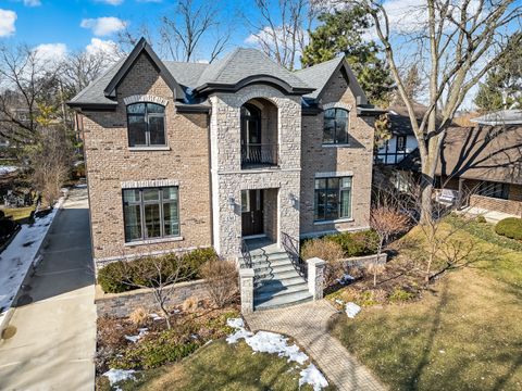 Tiny photo for 130 Oxford Avenue, Clarendon Hills, IL 60514 (MLS # 12554916)