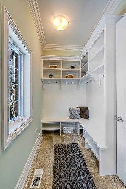 Tiny photo for 130 Oxford Avenue, Clarendon Hills, IL 60514 (MLS # 12554916)