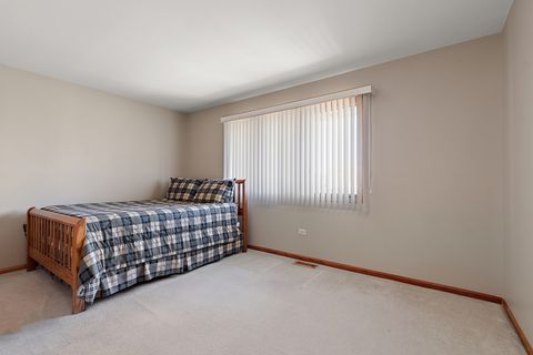 Tiny photo for 17915 Crooked Creek Court, Orland Park, IL 60467 (MLS # 12634079)