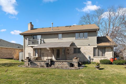 Tiny photo for 17915 Crooked Creek Court, Orland Park, IL 60467 (MLS # 12634079)