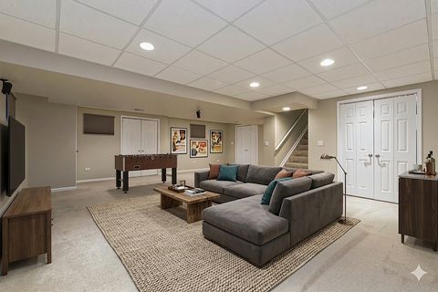 Tiny photo for 17915 Crooked Creek Court, Orland Park, IL 60467 (MLS # 12634079)