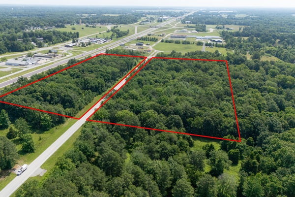 1501 MAIN ST, CARTERVILLE, IL 62918 - Image ea16d700feae24d2d84cb118fc742877/55763867