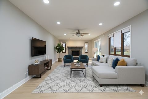 Tiny photo for 8226 Bob O Link Road, Orland Park, IL 60462 (MLS # 12519720)