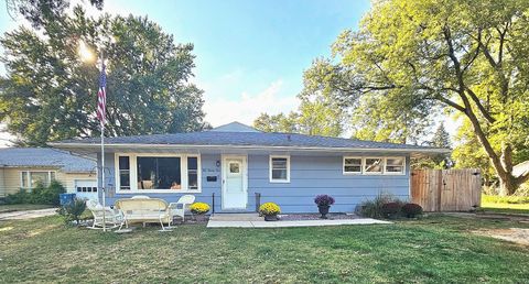 Tiny photo for 1021 Mary Avenue, Dixon, IL 61021 (MLS # 12480953)